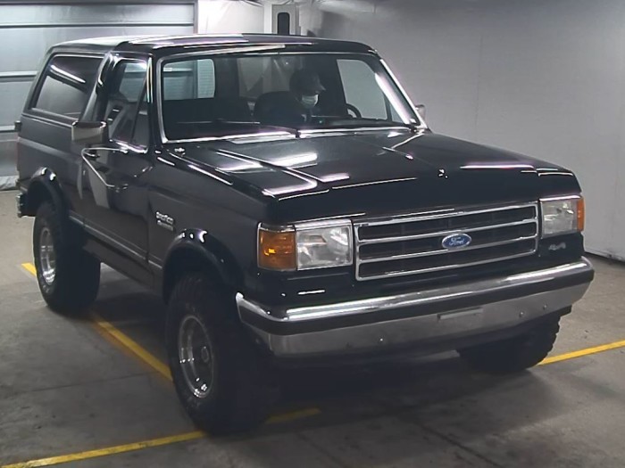 FORD_BRONCO_4WD__27279