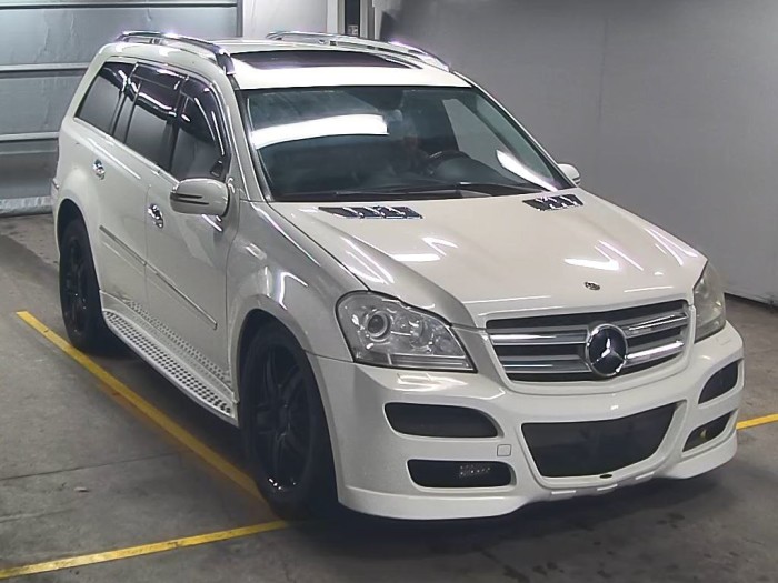 MERCEDES_BENZ_GL-CLASS_4WD_GL550_4MATIC_27245